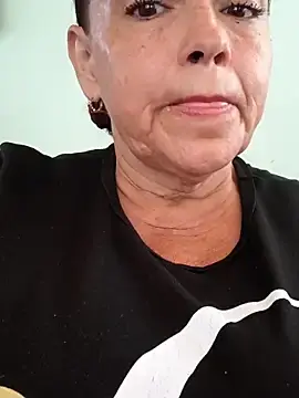 Stripchat Watch Live Sex Cams of Zamara_milf