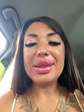 Stripchat Adult Webcams of RuslanaXX