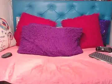 Stripchat Live Porn of SARAWILLS