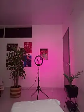 Stripchat Free Porn Cam of 18_salo