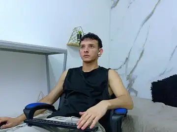 Stripchat Private Sex Chat of keen_black_