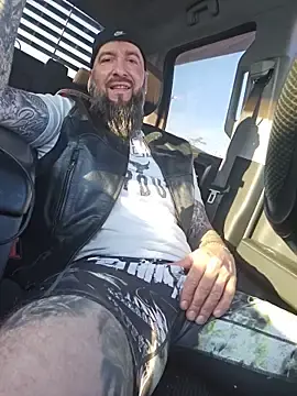 Stripchat Live Porn of Beardedtattood