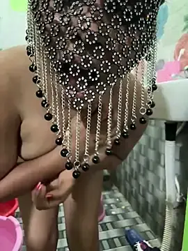 Stripchat Live Porn of Curvy_shivani