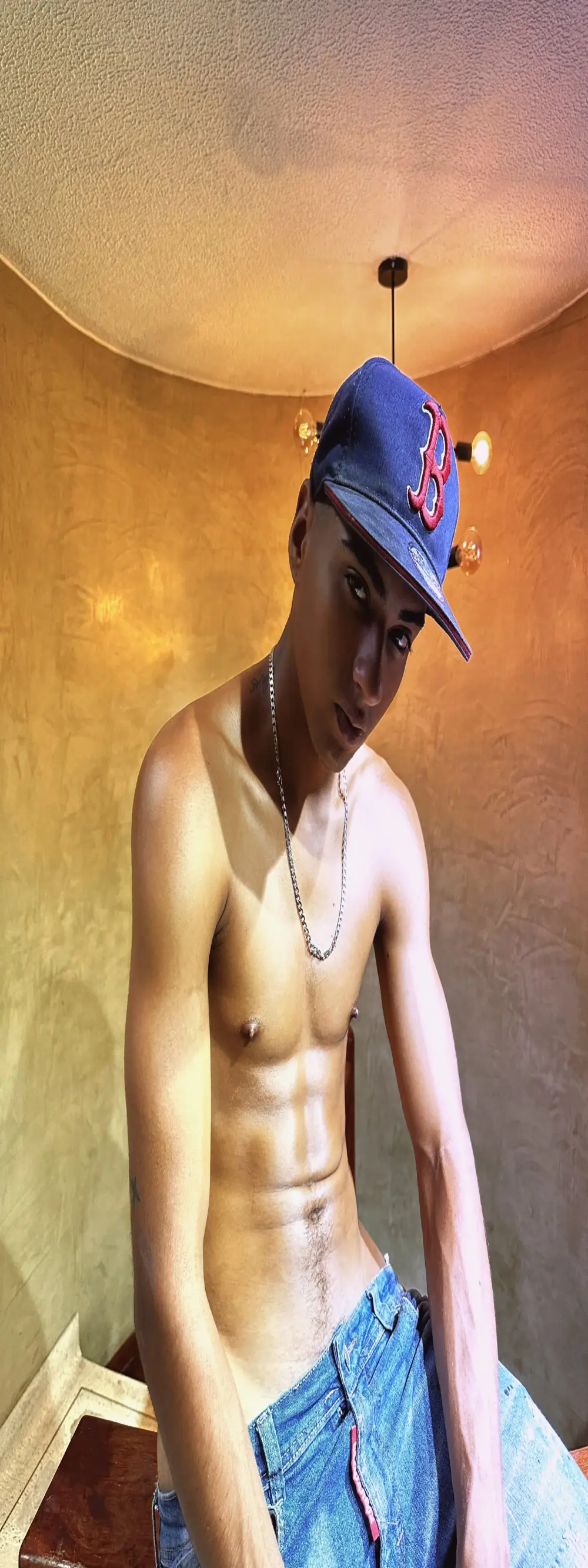 ANGEL_NICOLAS