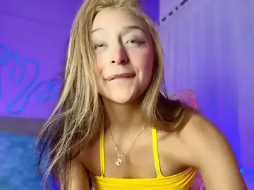 Stripchat Free Porn Cam of Sofly_s