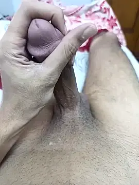 Stripchat Adult Webcam of zero1122twt