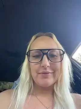 Stripchat Live Sex Cam of MerlinDave