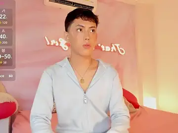 Stripchat Watch Live Sex Cams of Iam_Caami_