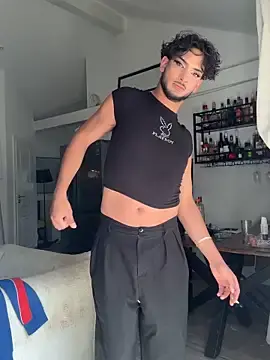 Stripchat Free Porn Cam of Gipsyboysteve