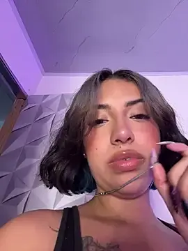 Stripchat Sex Cam of Scarlett-LS