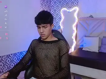 Stripchat Live Porn of Damian_tay