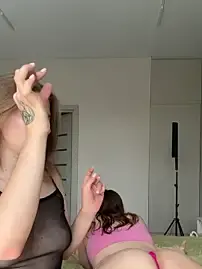Stripchat Best live sex cam show of LeilaFloraX