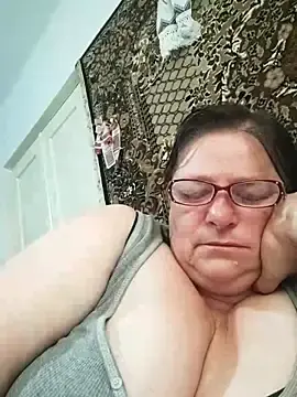 Stripchat Live Sex Cam of MilaCold5443