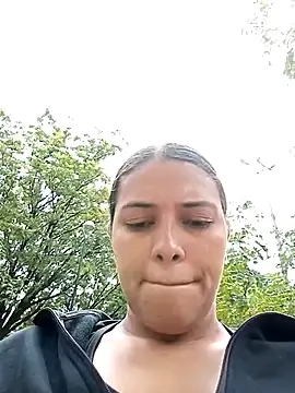 Stripchat Live Sex Cam of single_virgin