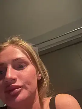Stripchat Free Porn Cam of jadey19x