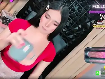 Stripchat Free Porn Cam of 8inchAbsoluteSelfsucker