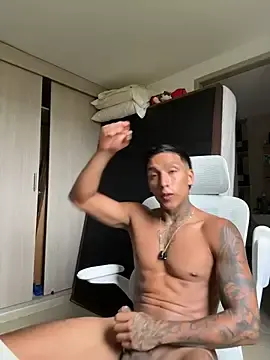 Stripchat Watch Live Sex Cams of sendfer