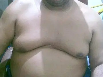 Stripchat Live Sex Cam of ulmo_br