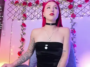 Stripchat Live Sex Cam of Megan_wolf1_