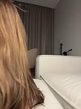 Stripchat Sex Cam of stefannichka
