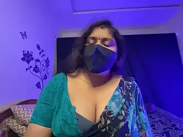 Stripchat Nude Webcam of LouleyRani_