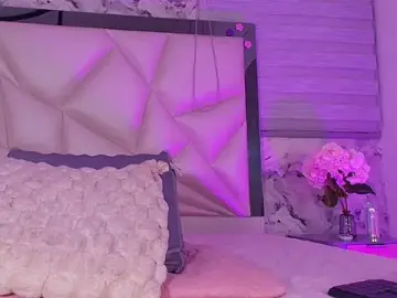 Stripchat Free Live Porn of kendal_rossi