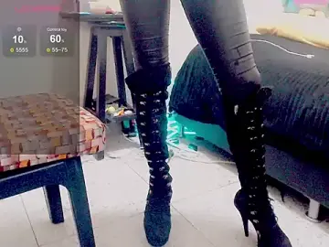 Stripchat Best live sex cam show of kimkardasha98