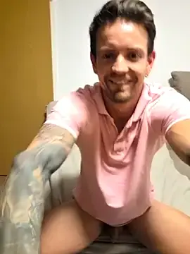 Stripchat Adult Webcam of Mystery_Mark