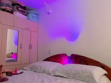 Stripchat Live Sex of MirandaDream2