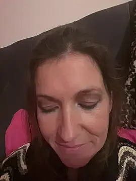 Stripchat Sex Cam of Lwhite1