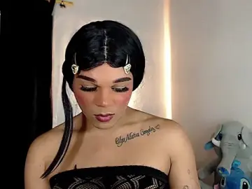 Stripchat Free Live Porn of Miss_Ferbigdick