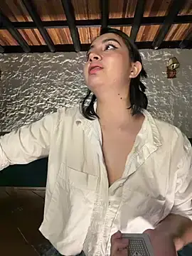 Stripchat Live Sex Cam of kaori_77