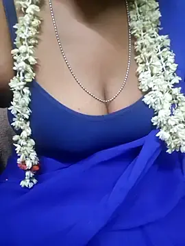 Stripchat Free Porn Cam of tamil-Diya90