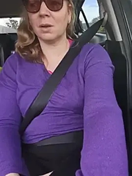 Stripchat Sex Chat of l4dyc4pricorn76