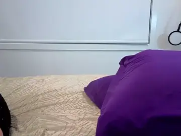 Stripchat Sex Cam of l4dyc4pricorn76