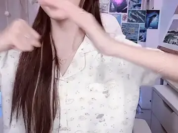 Stripchat Free Porn Cam of Your-Sunshine
