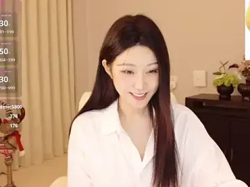 Stripchat Watch Live Sex Cams of Lucky-baby