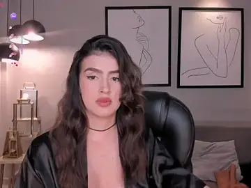 Stripchat Adult Webcam of PaulinaSantos_