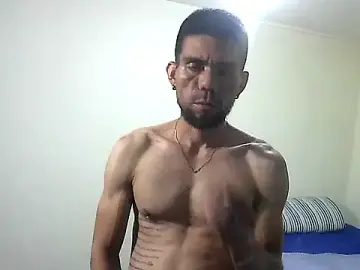 Stripchat Free Porn Cam of thomas2wood