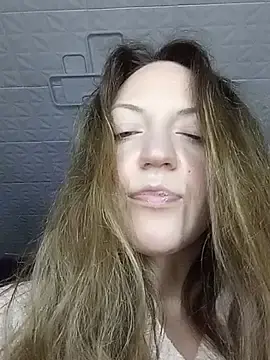 Stripchat Best live sex cam show of KattyLuuu