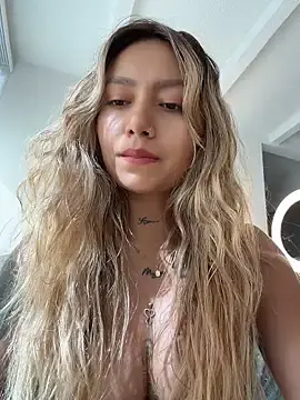 Stripchat Live Sex of amanda-medrano1