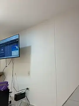 Stripchat Free Porn Cam of MelodyRey__