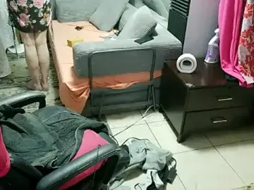 Stripchat Free Porn Cam of StarinThecloudz