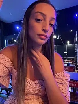 Stripchat Best Webcam of BelleLouiseVp