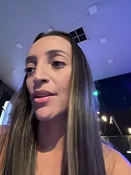 Stripchat Live Porn of BelleLouiseVp