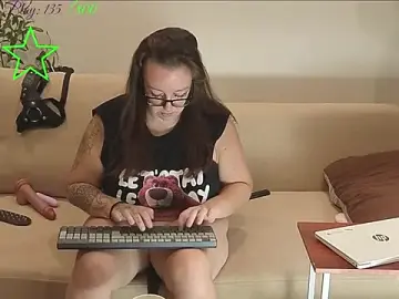 Stripchat Free Porn Cam of JadeStarUK