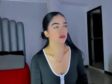 Stripchat Free Porn Cam of Luna__02