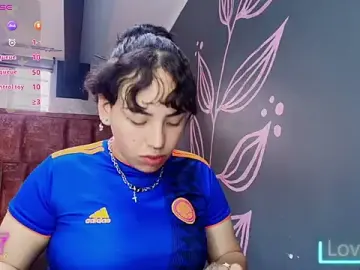 Stripchat Private Sex Chat of Kiara_Fox__
