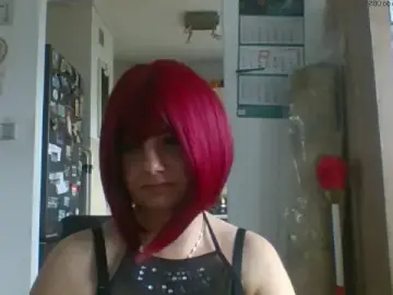Stripchat Free Porn Cam of MeganFlirt
