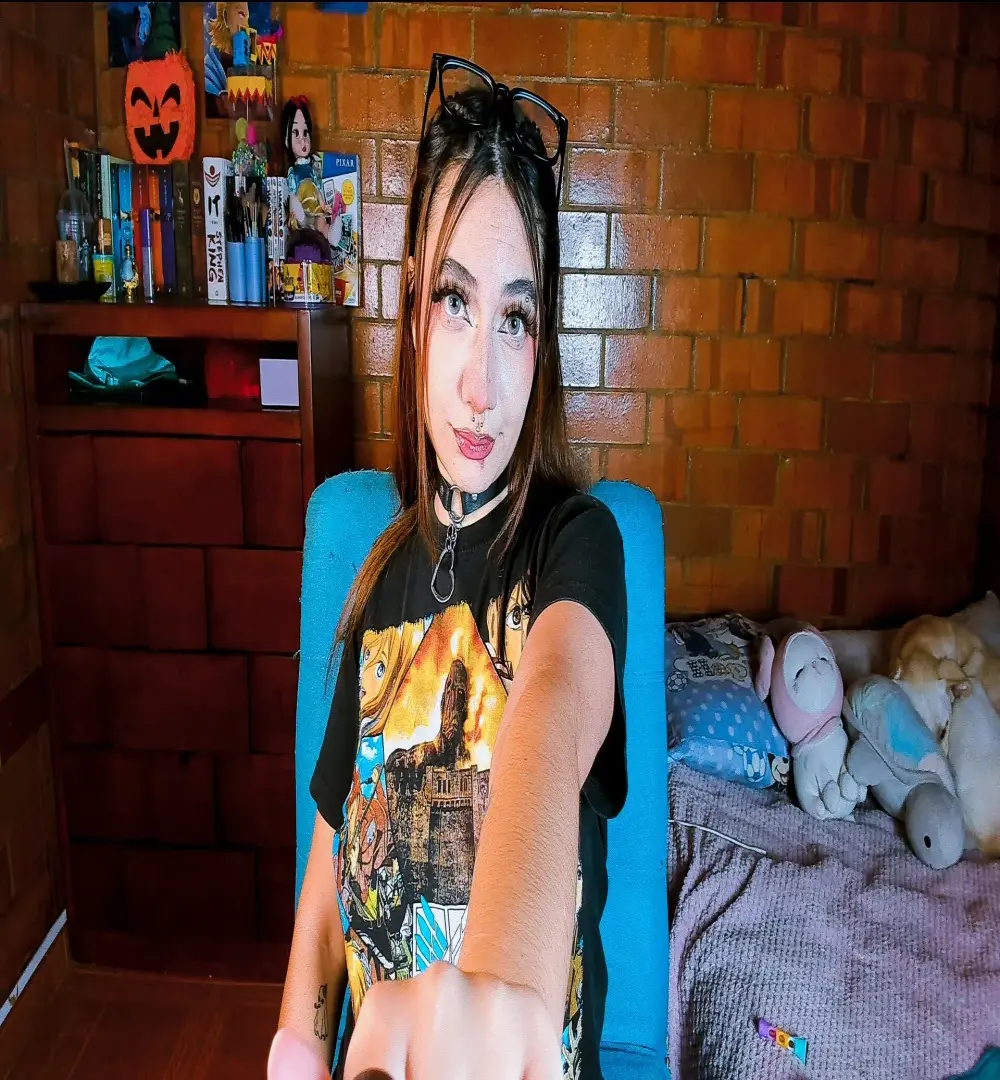Annycolin_